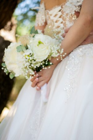 Bouquet de mariée – Un écrin floral pour le plus beau jour de votre vie 🌸